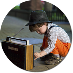 La radio, características y ventajas para sus anunciantes que la hacen mágica